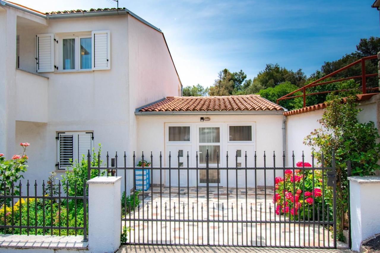 Apartments Betty Borik Rovinj Zewnętrze zdjęcie