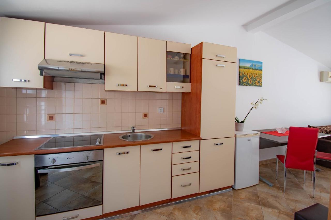 Apartments Betty Borik Rovinj Zewnętrze zdjęcie