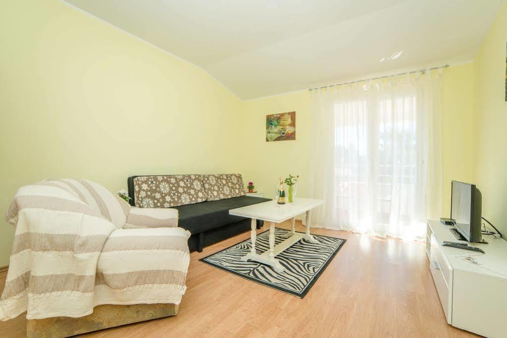 Apartments Betty Borik Rovinj Zewnętrze zdjęcie