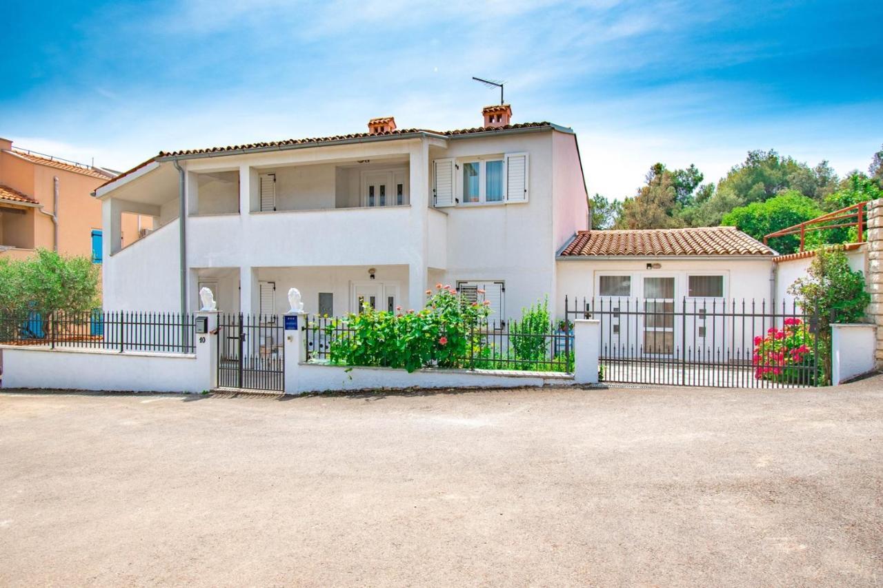 Apartments Betty Borik Rovinj Zewnętrze zdjęcie